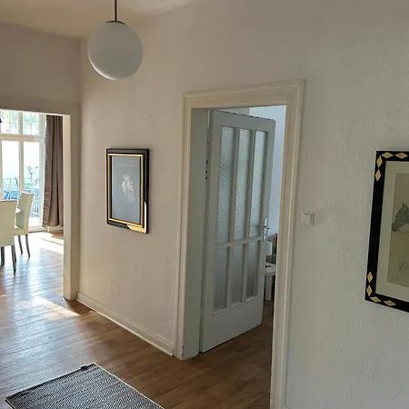 Zentral Gelegene 3 Zimmerwohnung Mit Zwei Schlafzimmern Ideal Fuer Monteure Apartmán *