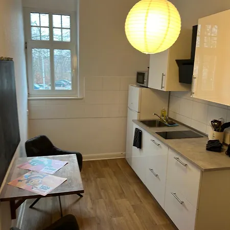 Zentral Gelegene 3 Zimmerwohnung Mit Zwei Schlafzimmern Ideal Fuer Monteure Bad Oeynhausen