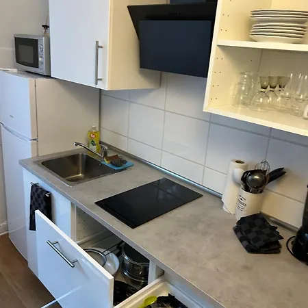 Zentral Gelegene 3 Zimmerwohnung Mit Zwei Schlafzimmern Ideal Fuer Monteure * Bad Oeynhausen