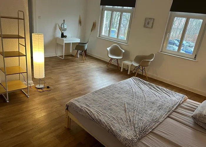 Zentral Gelegene 3 Zimmerwohnung Mit Zwei Schlafzimmern Ideal Fuer Monteure 公寓 巴特恩豪森