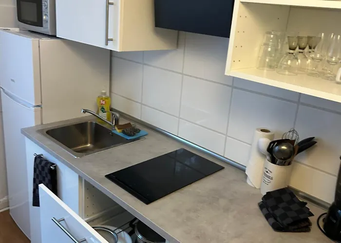 Zentral Gelegene 3 Zimmerwohnung Mit Zwei Schlafzimmern Ideal Fuer Monteure * 巴特恩豪森